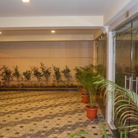 Hotel Royal Opera Bangalore Extérieur photo