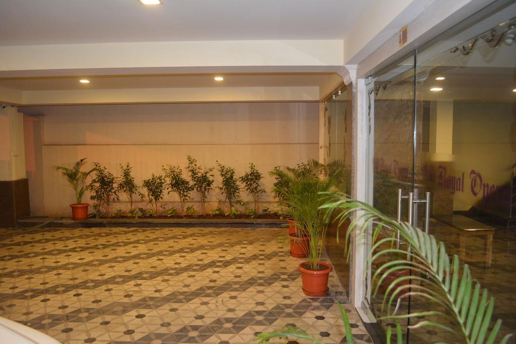 Hotel Royal Opera Bangalore Extérieur photo